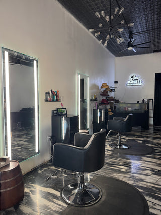 Things Your Hairstylist Wishes You Knew (But We Don’t Always Say)