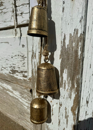 3 Etched Christmas Bell Cluster