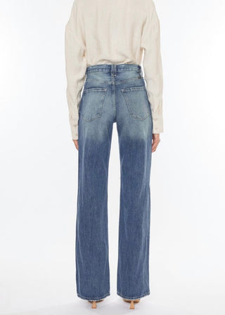 Charlotte KanCan